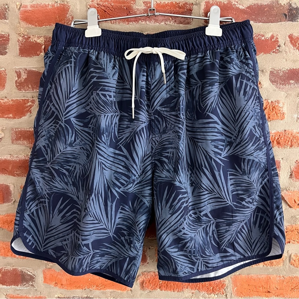 Fair Harbor Anchor Swim Trunk in Grey Floral (L)